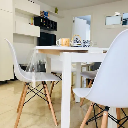 Apartament Tata *