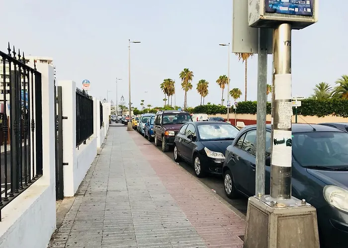 Tata * Playa del Ingles (Gran Canaria)