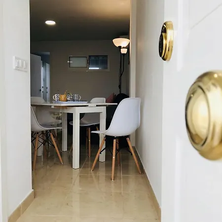 Tata * Playa del Ingles (Gran Canaria)